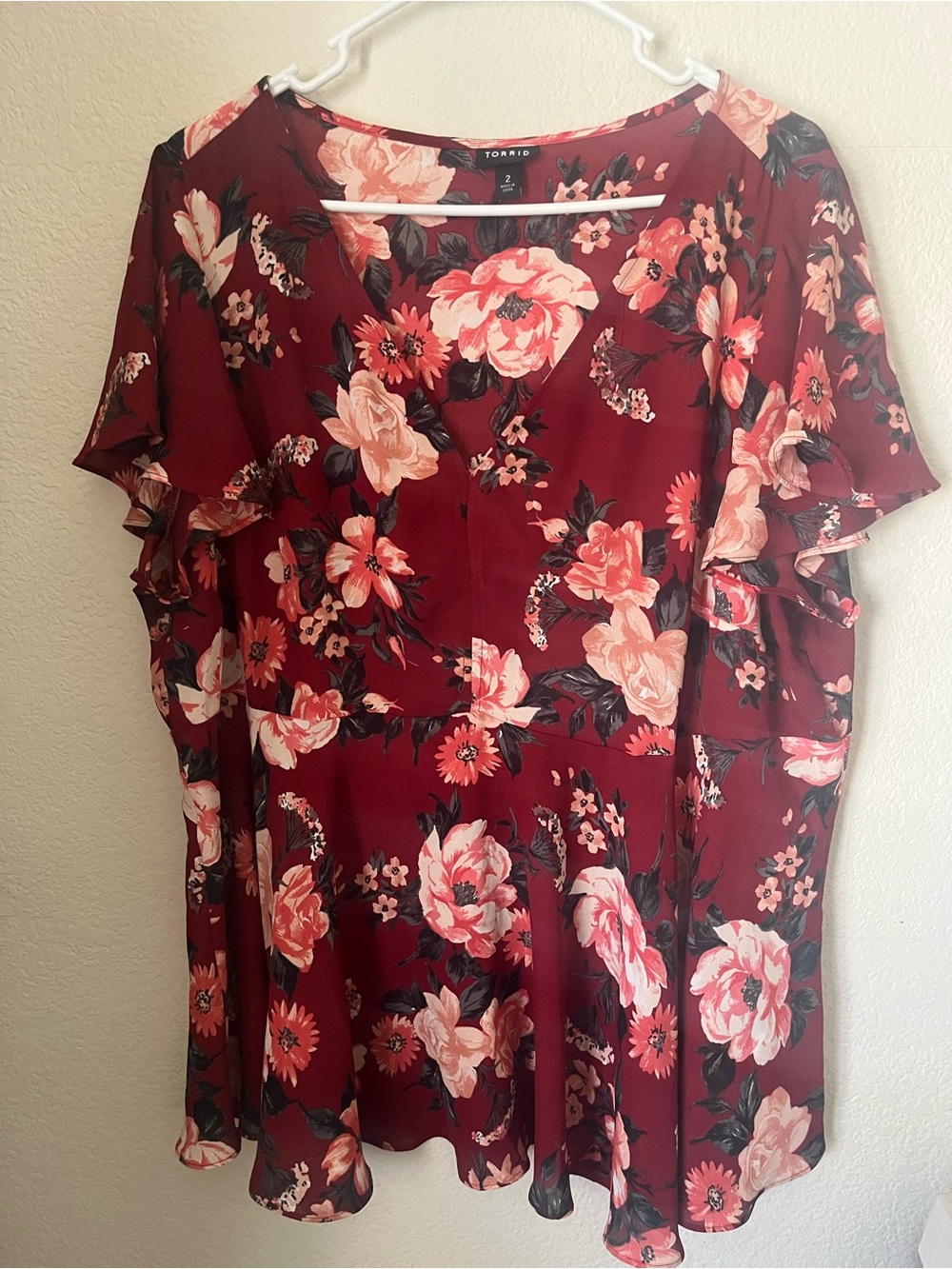 torrid Maroon Floral V-Neck Ruffle Sleeve Blouse - Picture 1 of 6